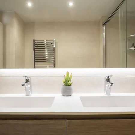 Elegante Y Amplio Casa Con Vistas Espectaculares Apartmán Santander