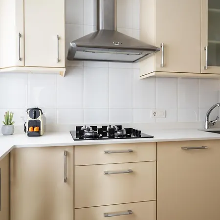 Elegante Y Amplio Con Vistas Espectaculares Apartamento *