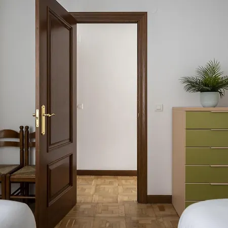 Elegante Y Amplio Con Vistas Espectaculares *