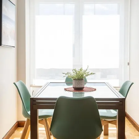 Apartamento Elegante Y Amplio Con Vistas Espectaculares
