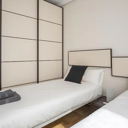 Elegante Y Amplio Con Vistas Espectaculares Apartamento