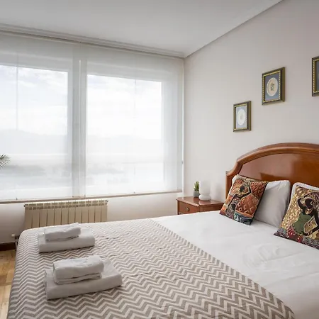 Elegante Y Amplio Con Vistas Espectaculares Apartamento