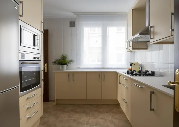 Elegante Y Amplio Casa Con Vistas Espectaculares Santander