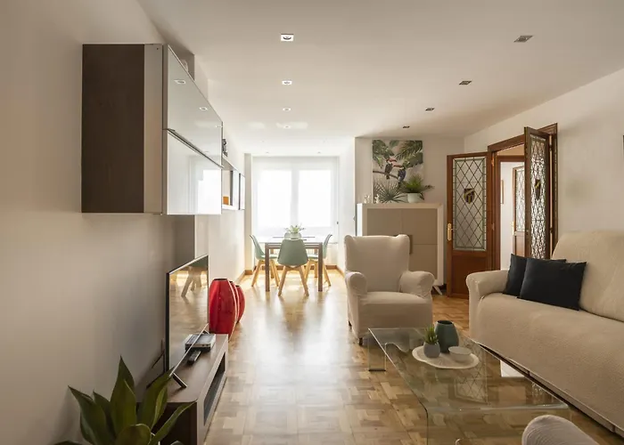 Elegante Y Amplio Casa Con Vistas Espectaculares *